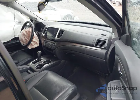 2018 Honda Pilot Ex-L z USA, uszkodzony, nr VIN 5FNYF6H64JB057690